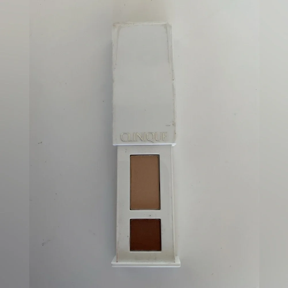 Clinique Eyeshadow Duo mini in 01 Like Mink NWT